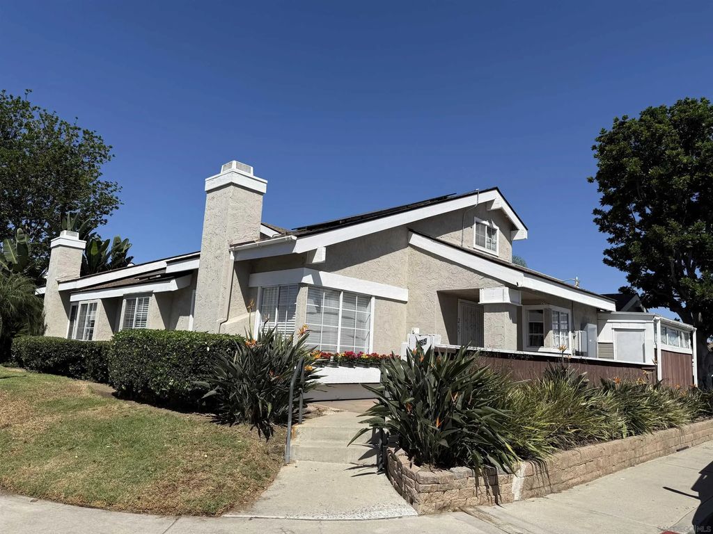 265 Riverview Way, Oceanside