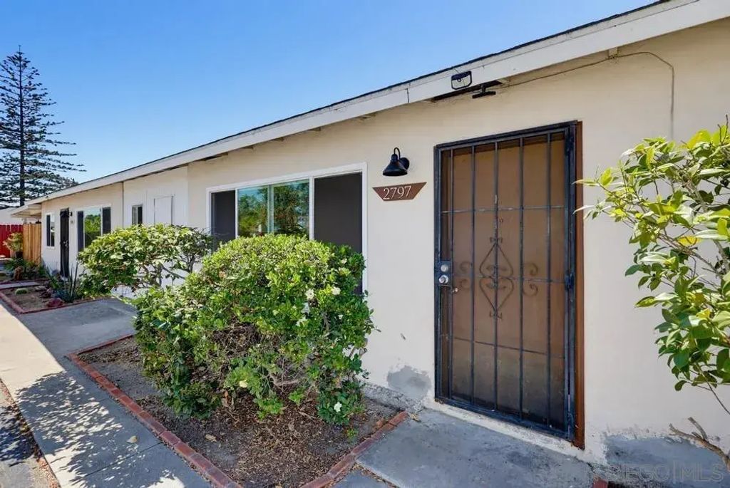 2805 Massachusetts Ave., Lemon Grove