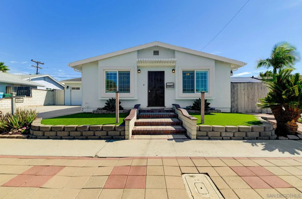 5001 Millwood, CLAIREMONT