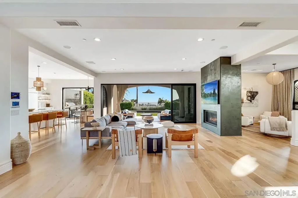 5342 Chelsea, La Jolla