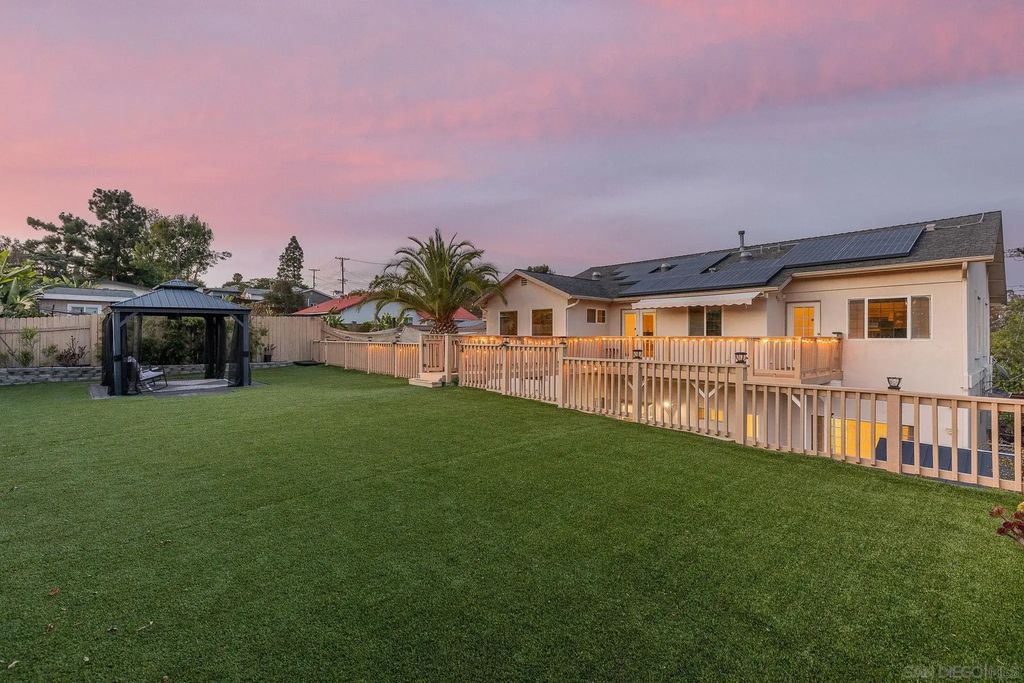 5720 Amarillo Avenue, La Mesa