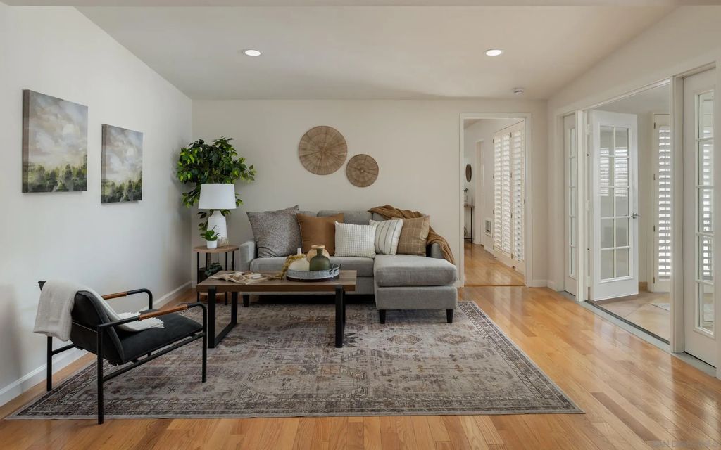 4549 Lyric Ln, CLAIREMONT
