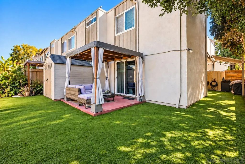 8022 Linda Vista Rd. 1m, LINDA VISTA