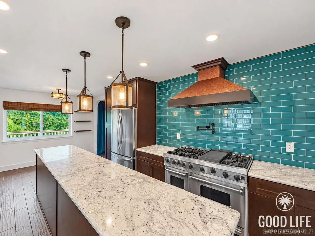 1229 Sandra Circle, Vista