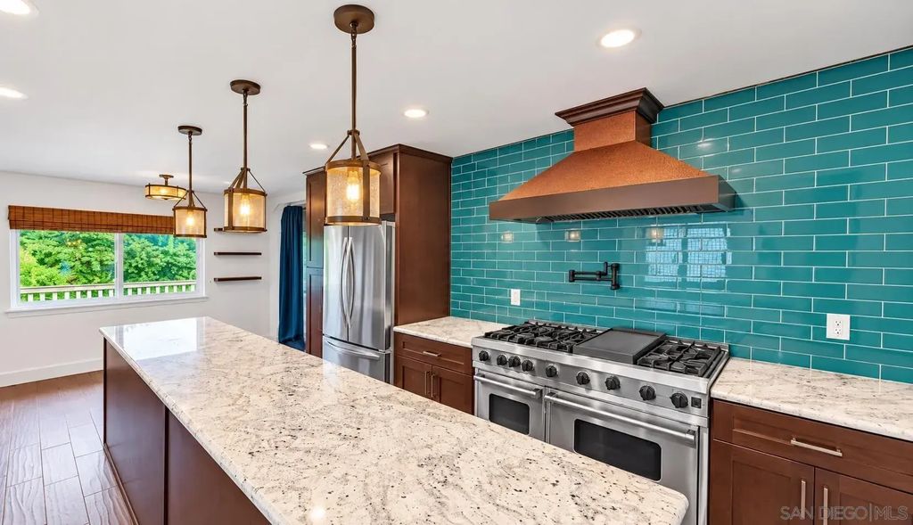 1229 Sandra Circle, Vista