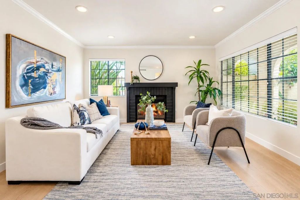 4210 Porte De Palmas 32, San Diego
