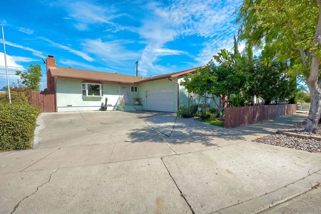 587 Wayne, El Cajon