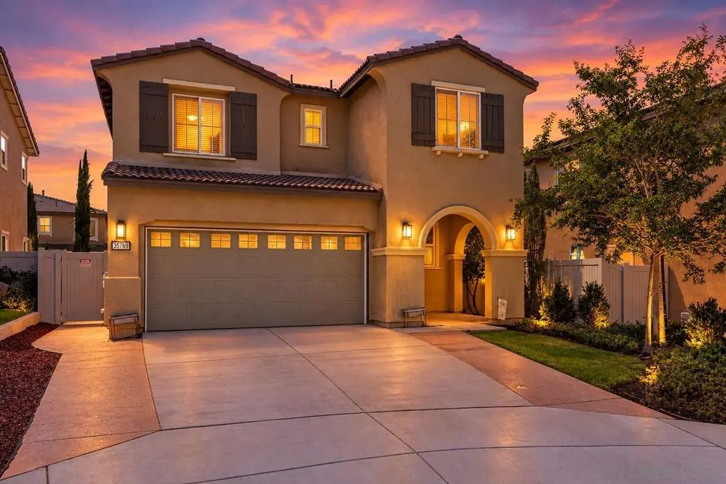 35769 Asturian Way, Fallbrook