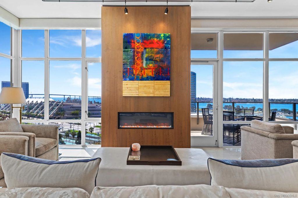 550 Front St 1101, DOWNTOWN