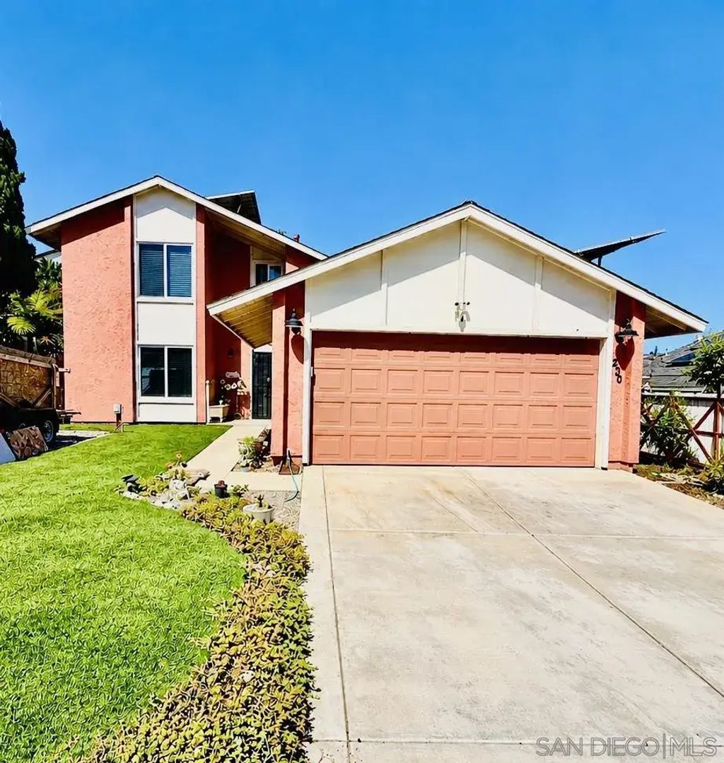 230 Tarango Place, Spring Valley