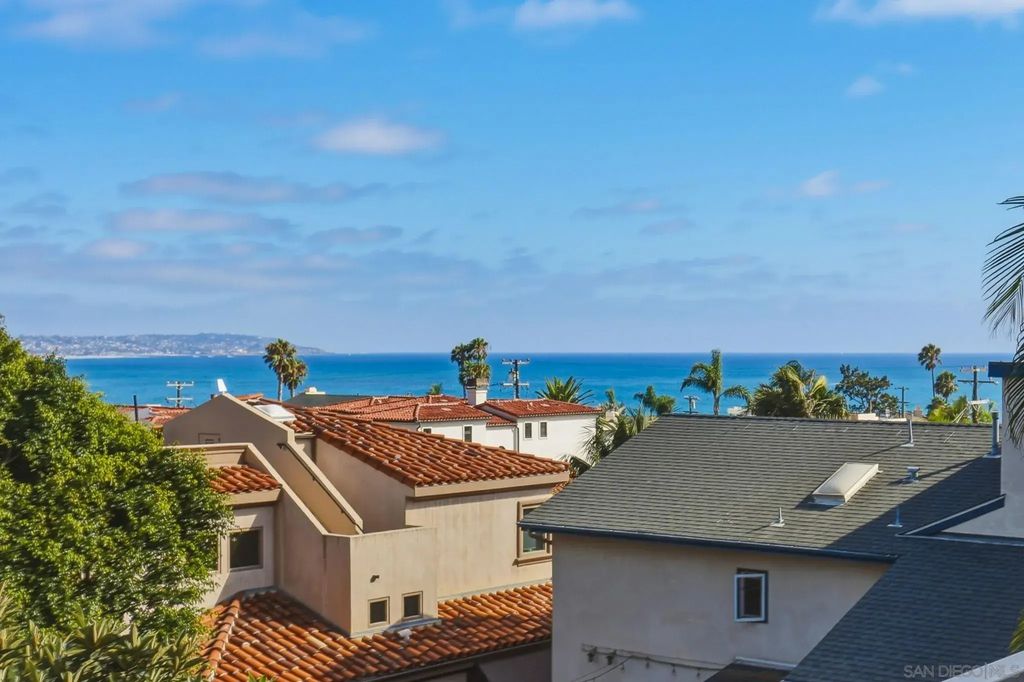 5366 La Jolla 305c, La Jolla