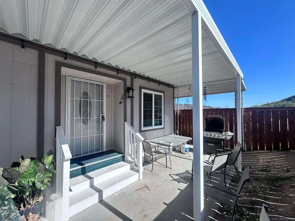 13162 Highway 8 Business Spc 165, El Cajon