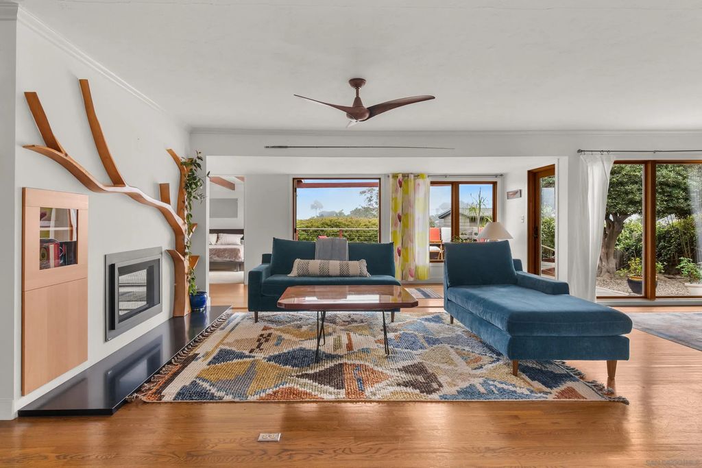 541 Tarento Dr, POINT LOMA