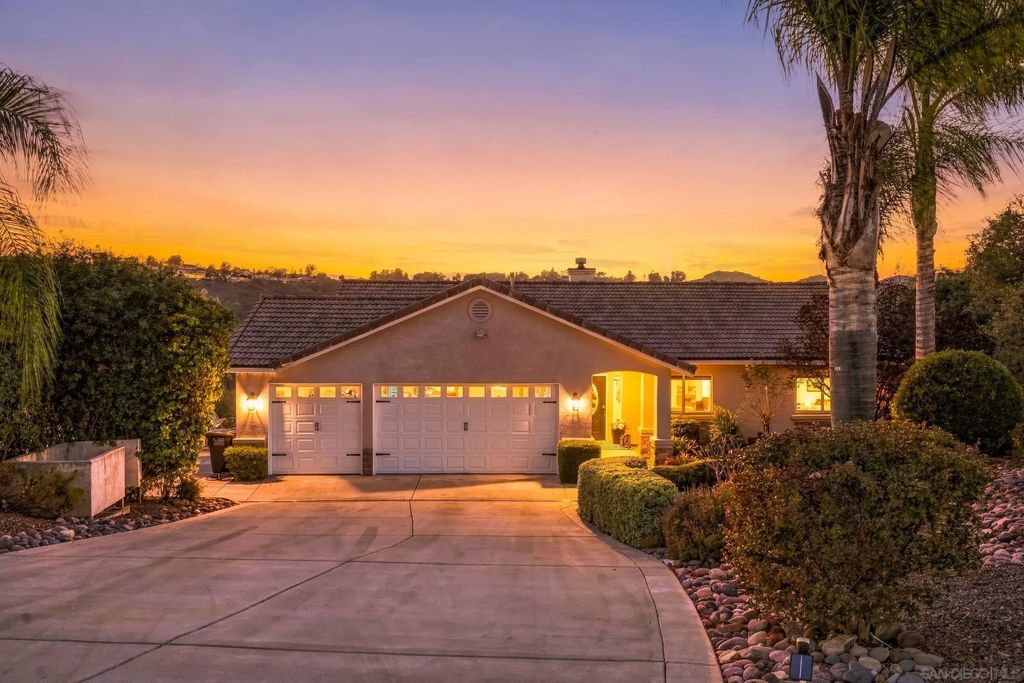 15107 La Plata Court, Ramona