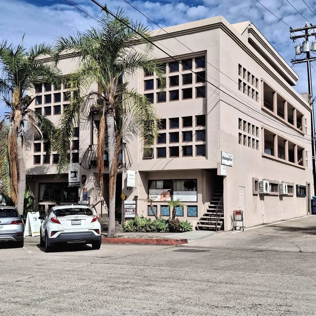 920 Kline Street, La Jolla