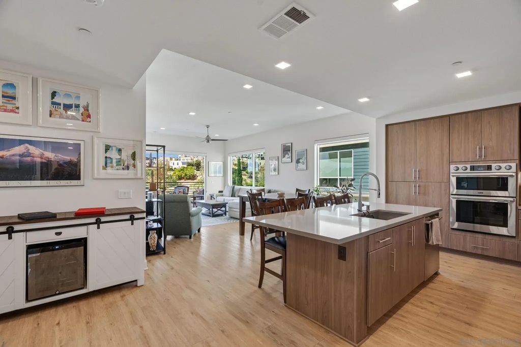 2450 Community Ln 14, Civita (CIVI)