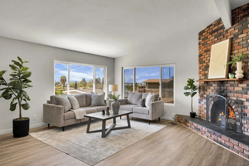 12426 Royal, El Cajon