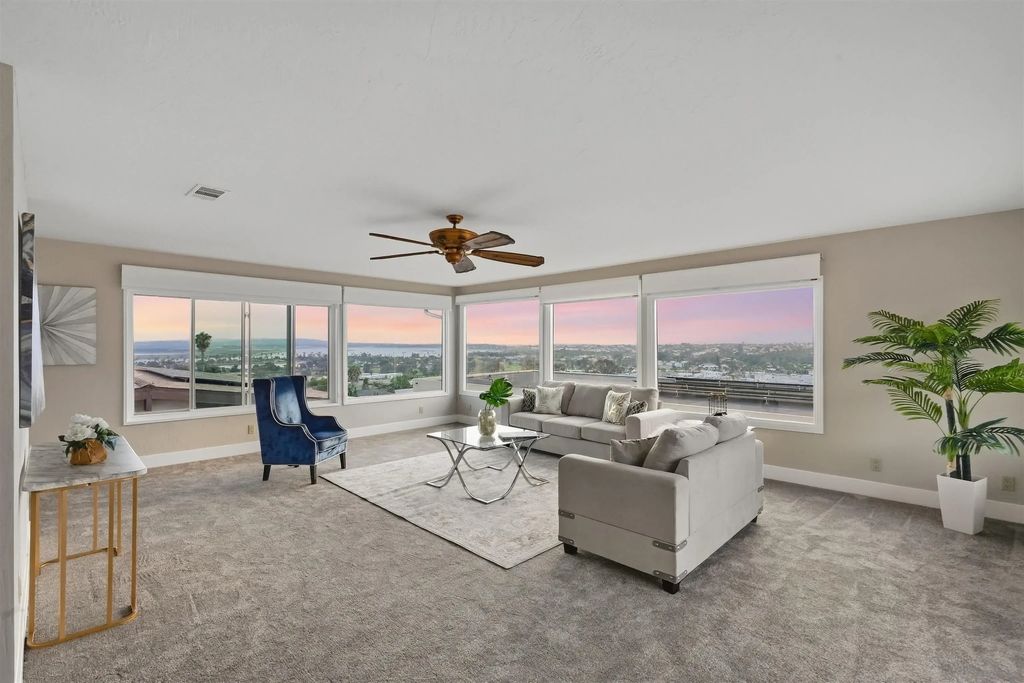 3341 Mount Laurence Dr, CLAIREMONT