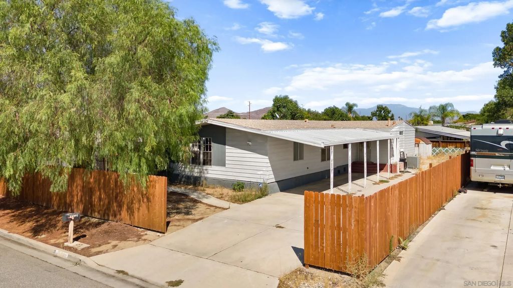 26091 San Quintin Rd, Menifee