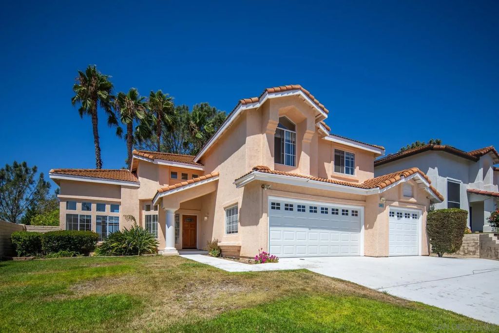 5155 Via Mindanao, Oceanside