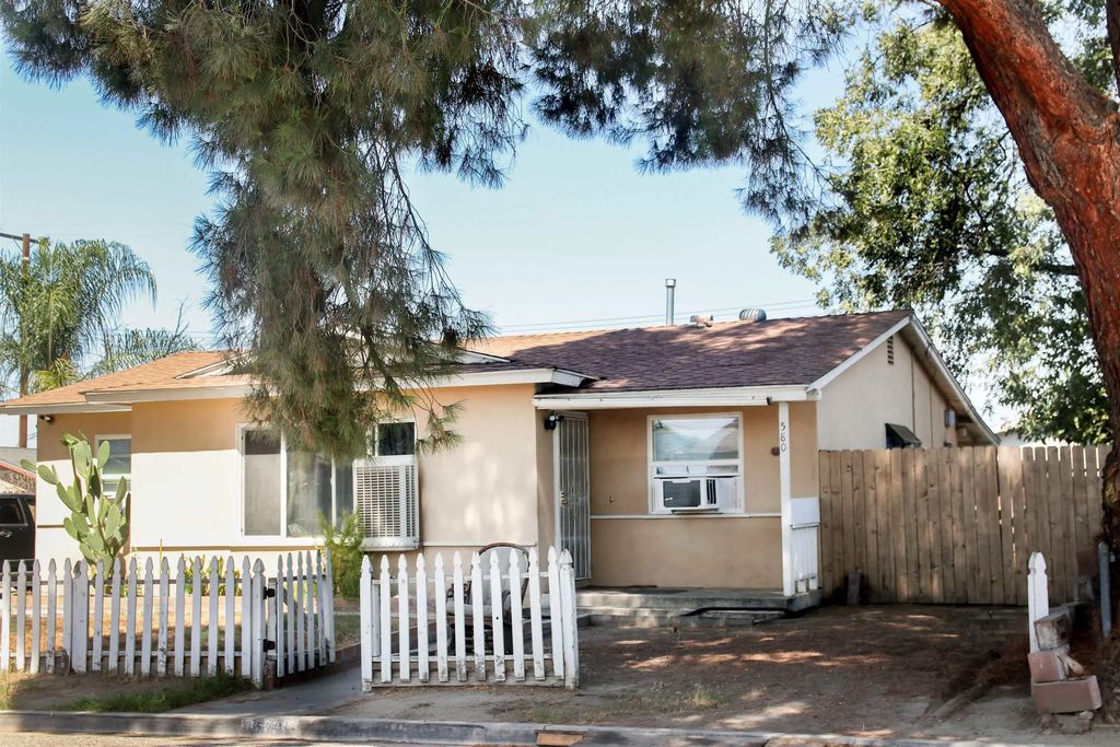 580 Kit, Hemet