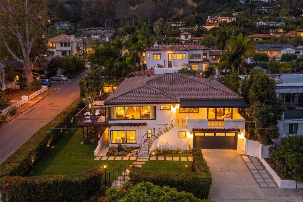 350 San Elijo, POINT LOMA