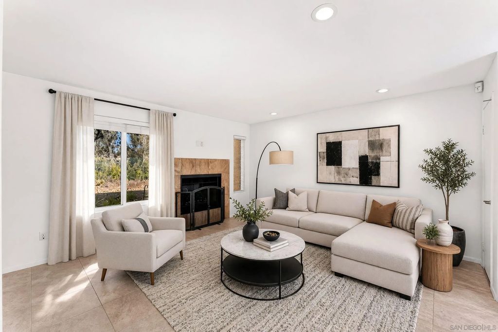 10377 Crosscreek, SCRIPPS RANCH