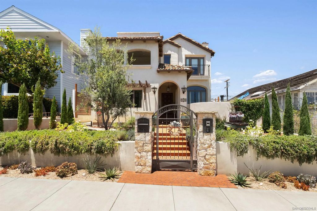 1834 Clove St, POINT LOMA