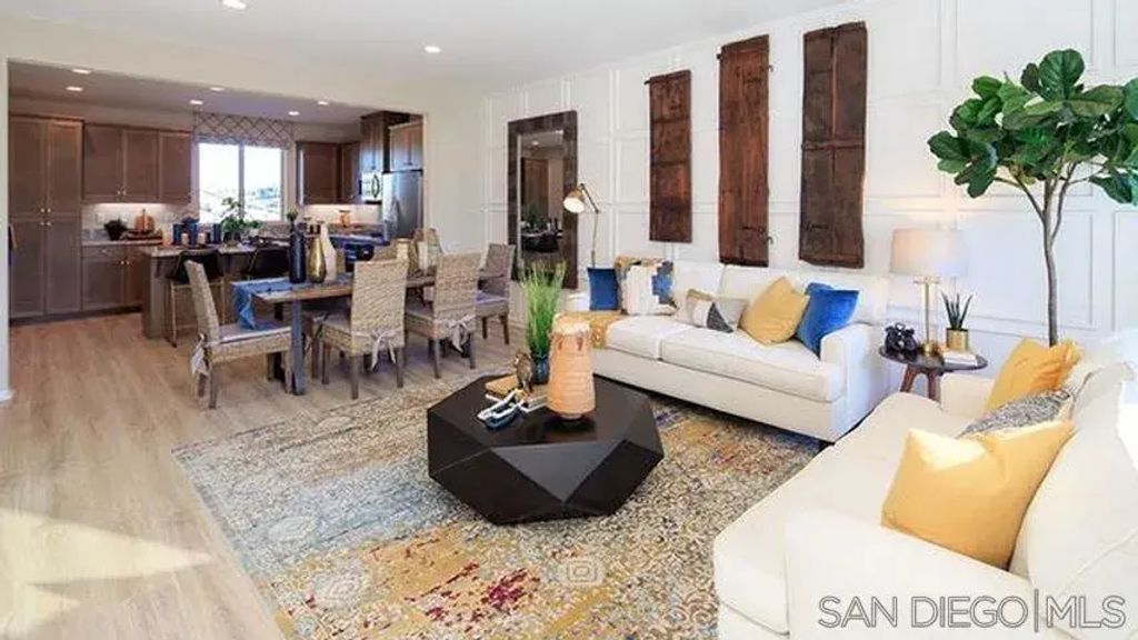 2208 Solara Lane, Vista