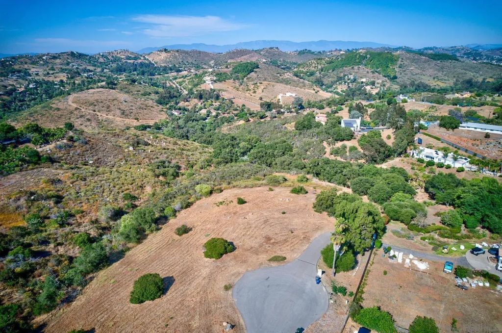 Fairview Dr Gps 3673, Vista