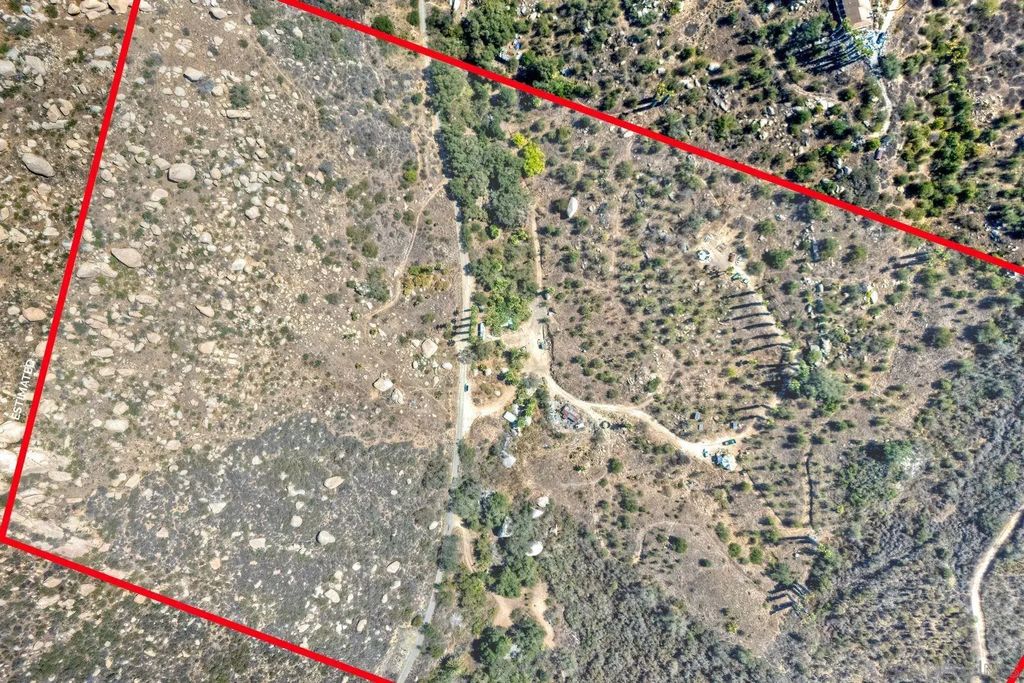 38696 Harris Truck 20.56 Acres, Fallbrook
