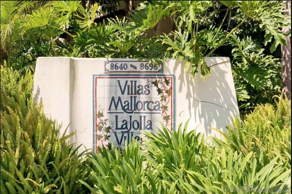 8672 Villa La Jolla 4, La Jolla