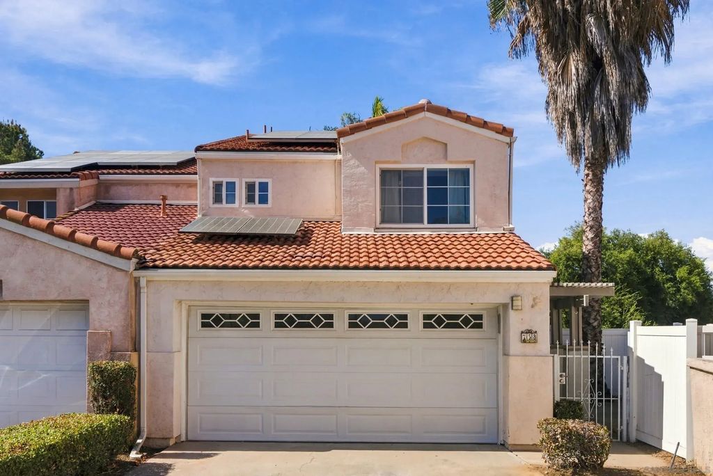 758 Granite Hills Cir., El Cajon