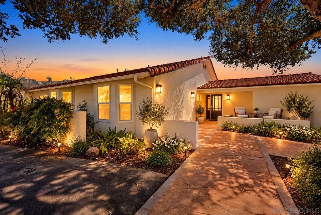 2073 Willow Glen, Fallbrook
