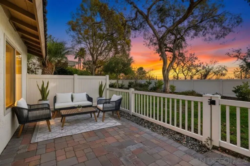 319 Volney Lane, Encinitas