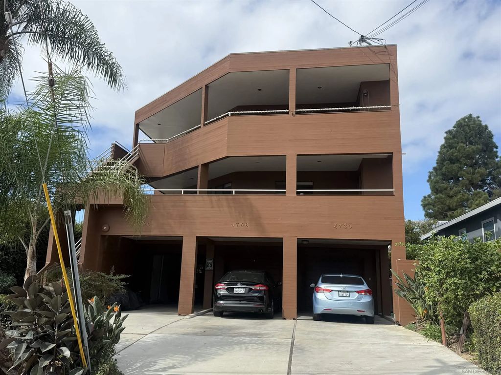 4766 Noyes St, Pacific Beach