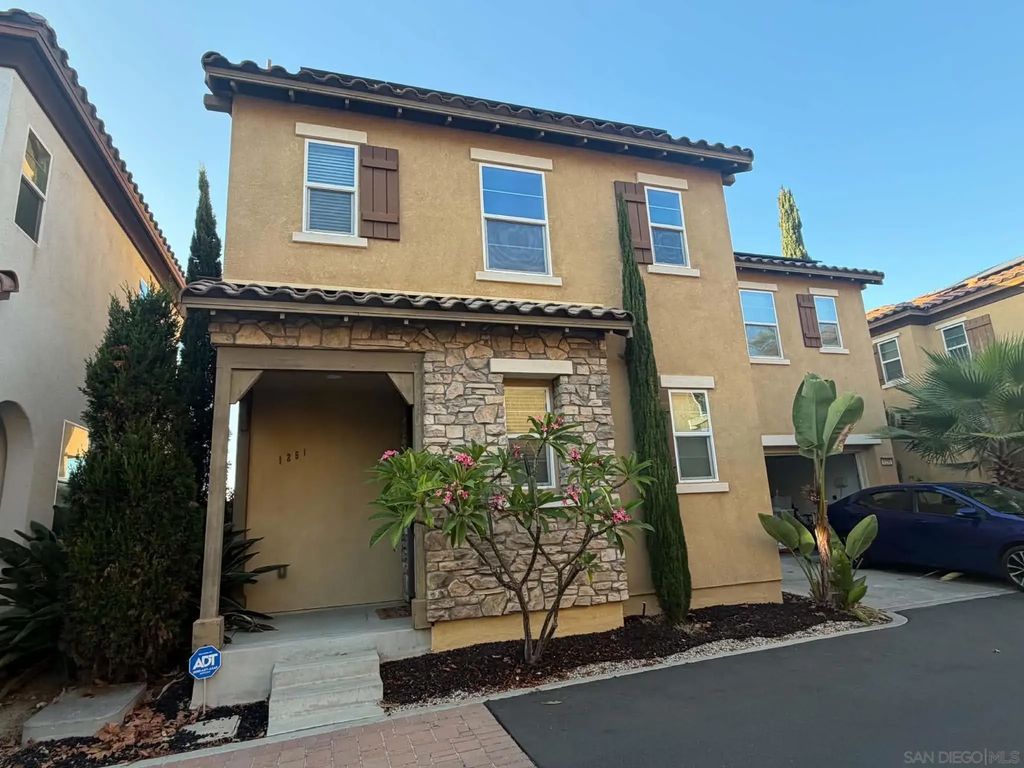 1251 Cathedral Oaks, Chula Vista