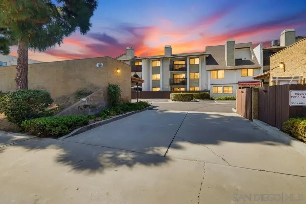 166 Third Ave 6, Chula Vista