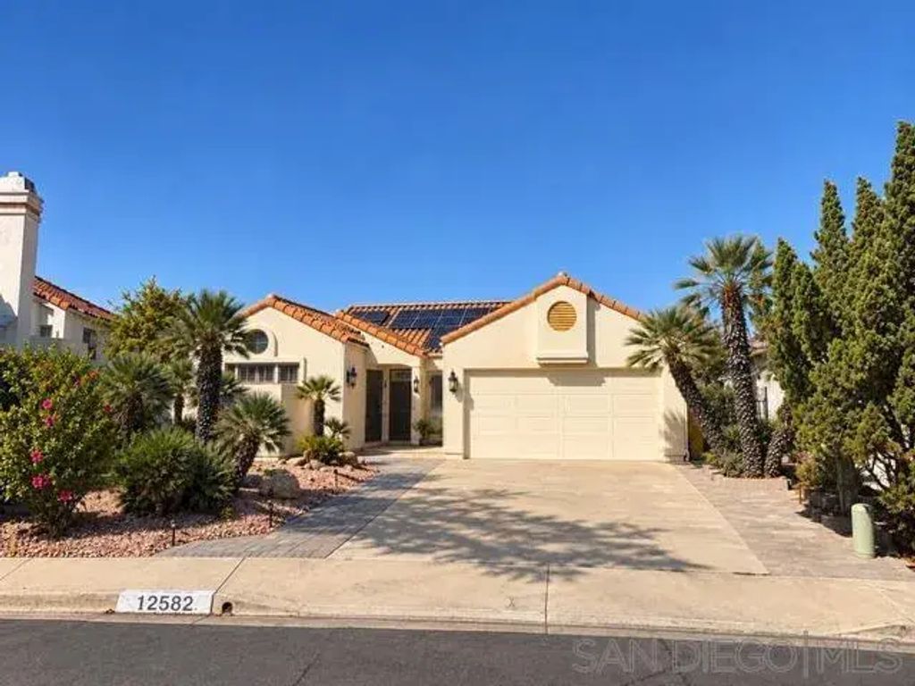 12582 Avenida Tineo, RANCHO BERNARDO