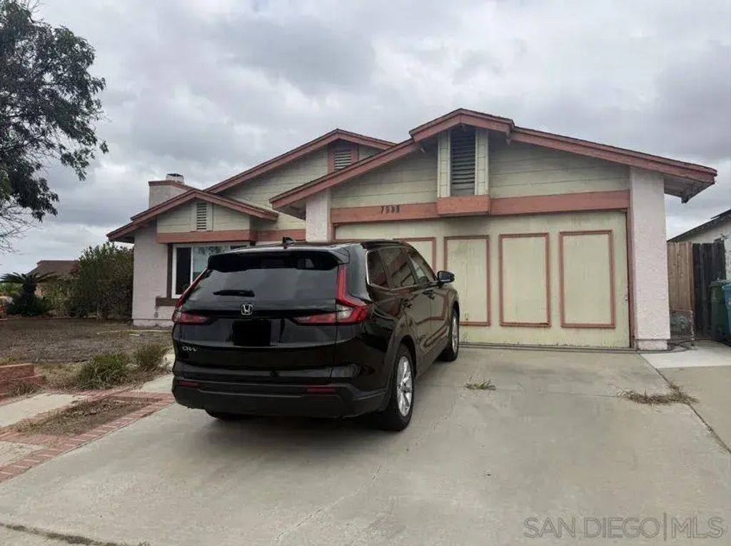 7838 Hendricks, MIRA MESA