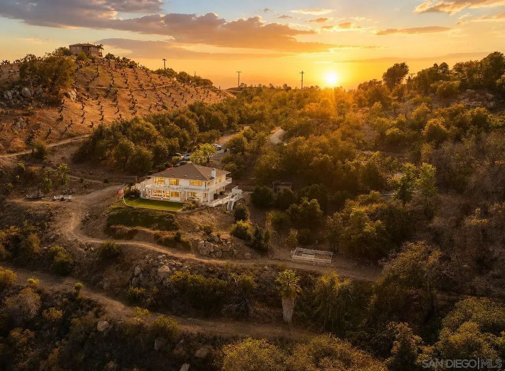 1721 Wild Acres, Vista