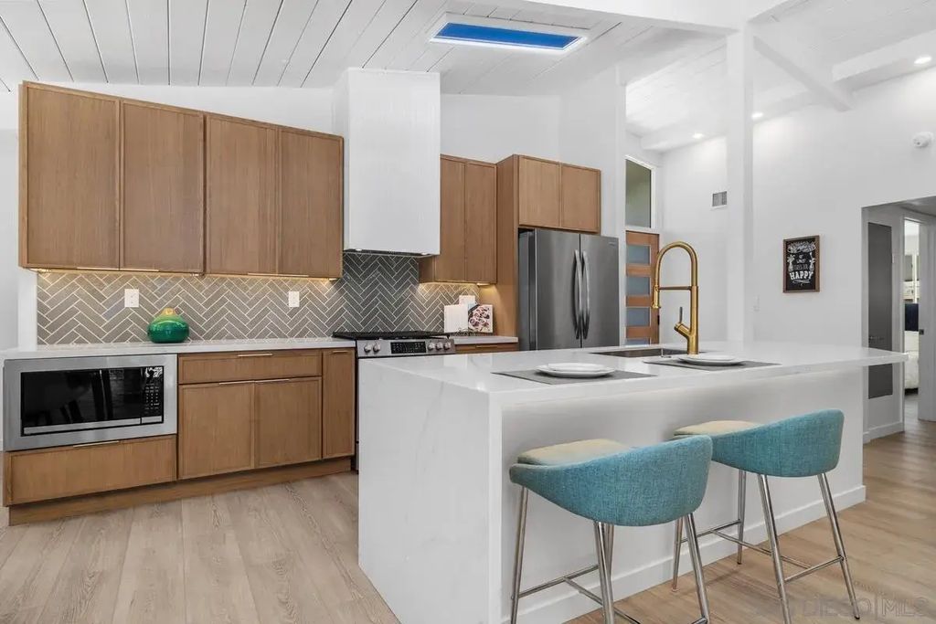 5556 Baja Dr., Sa Diego