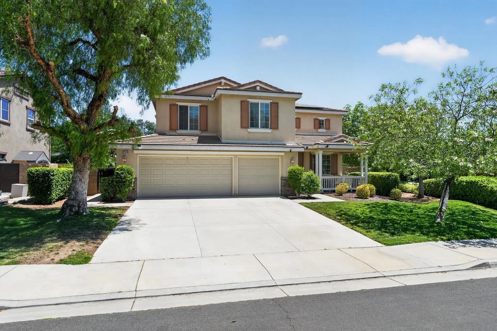 21516 Coral Rock Lane, Wildomar