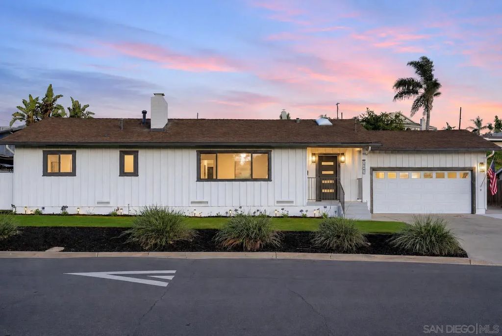 6375 Primrose Drive, La Mesa