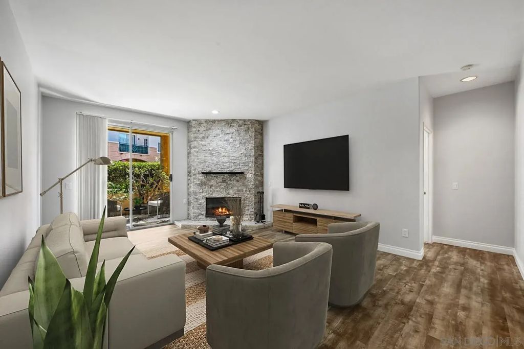 580 Camino De La Reina 120, MISSION VALLEY