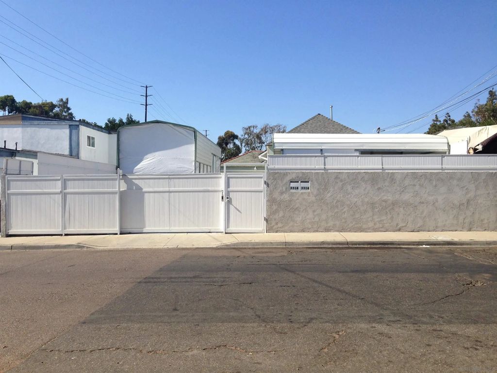 3314-16 E, SAN DIEGO