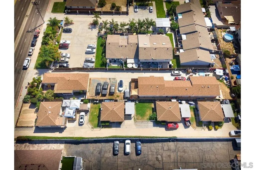 448 L Street, Chula Vista