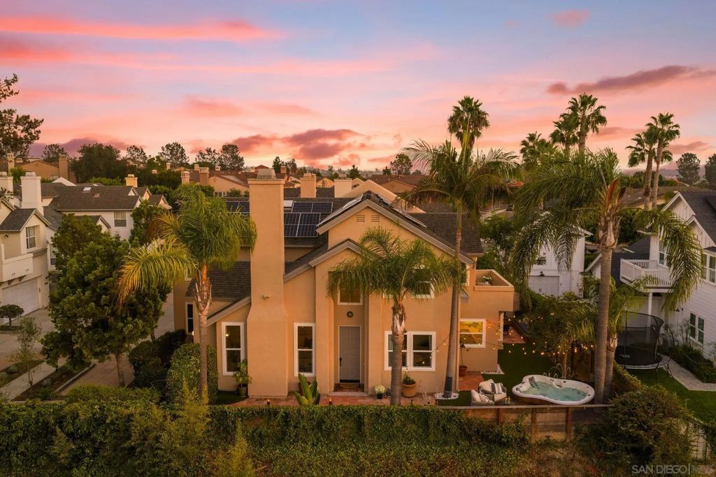 3152 Levante St, Carlsbad