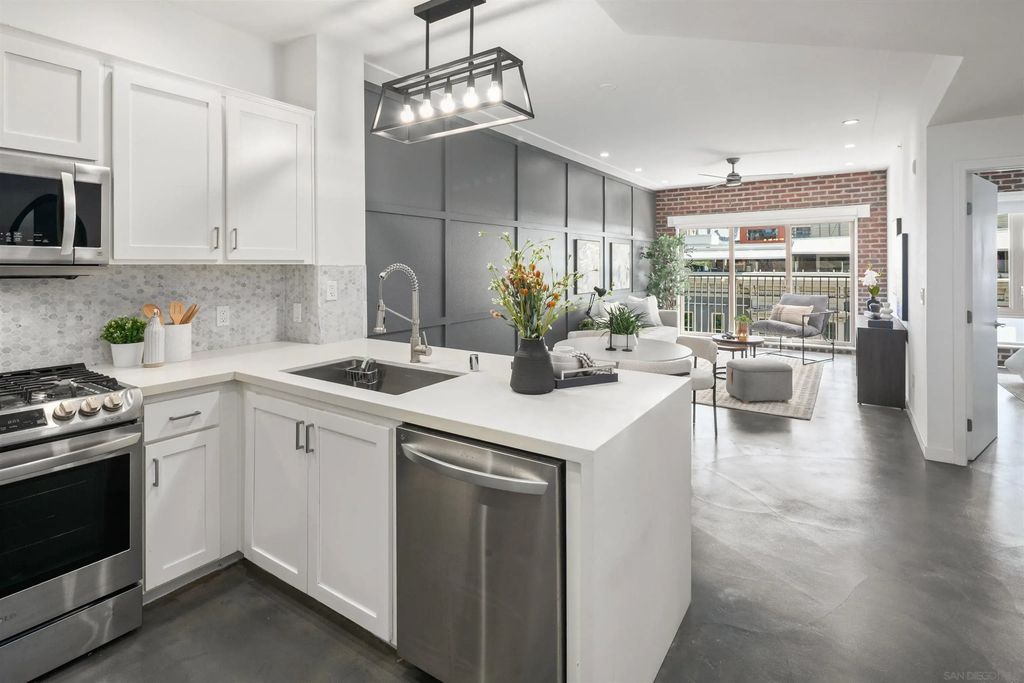 450 J 5151, SAN DIEGO