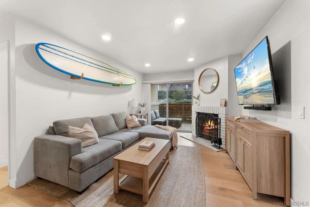 1660 S El Camino Real G106, Encinitas